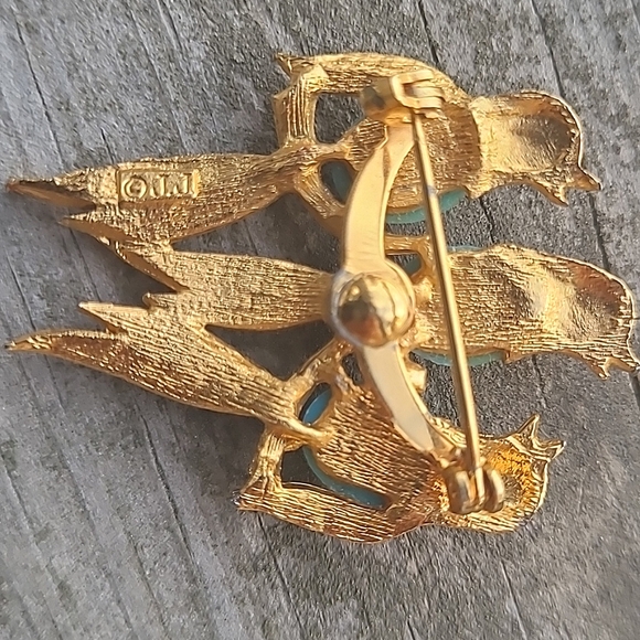JJ Jonette Birds Brooch Pin Blue Topaz-like Bodies Ruby Rhinestone Eyes 1970s - Picture 5 of 7